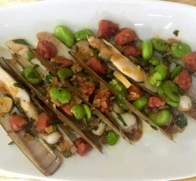 Bar 44’s Razor clams, chorizo, broad beans and fino sherry recipe